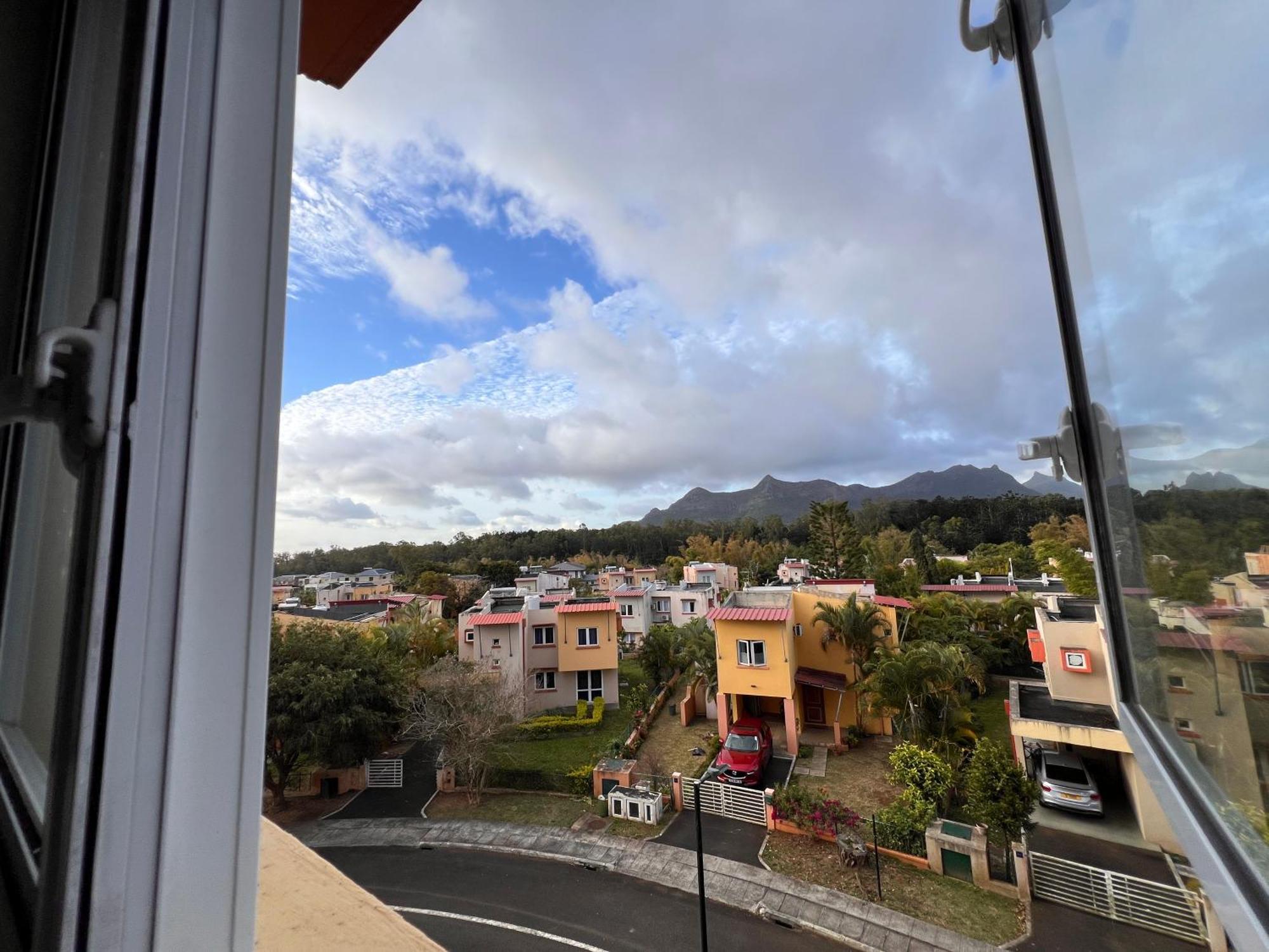 Sunset View Apartment